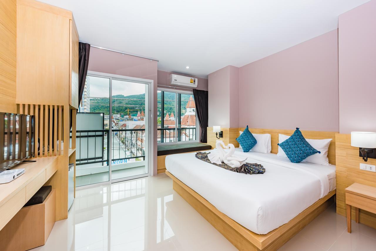 Royal Luxury Hotel Patong Kültér fotó