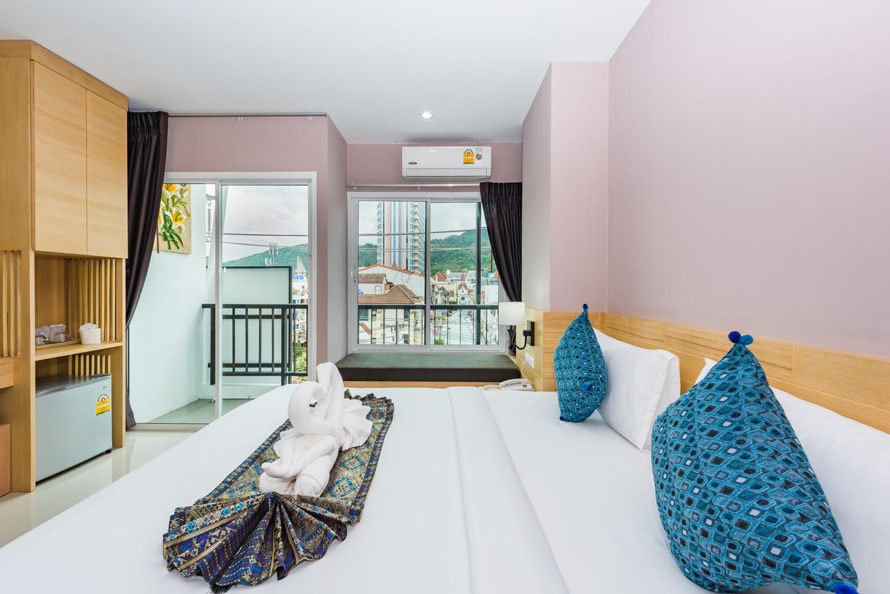 Royal Luxury Hotel Patong Kültér fotó