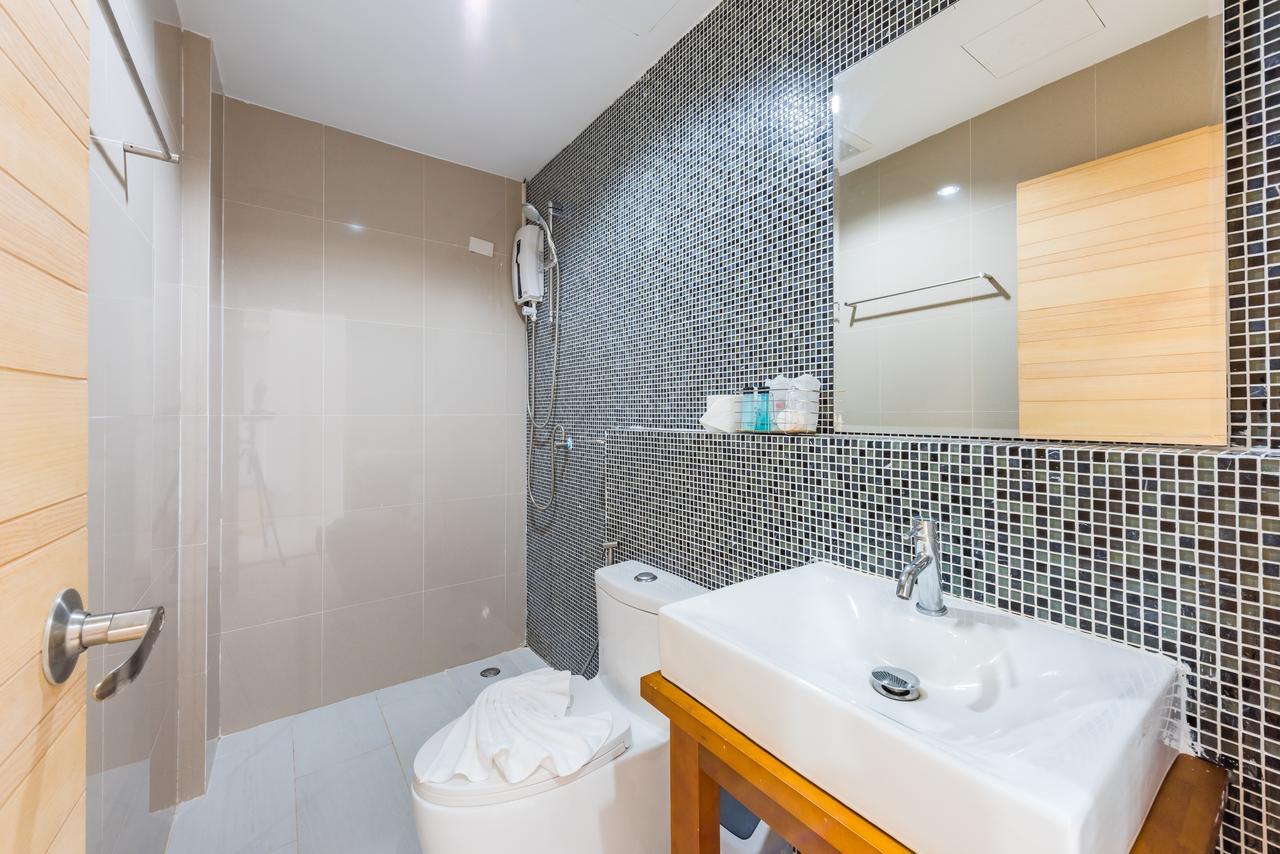 Royal Luxury Hotel Patong Kültér fotó